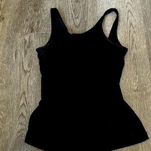 black all in motion tank